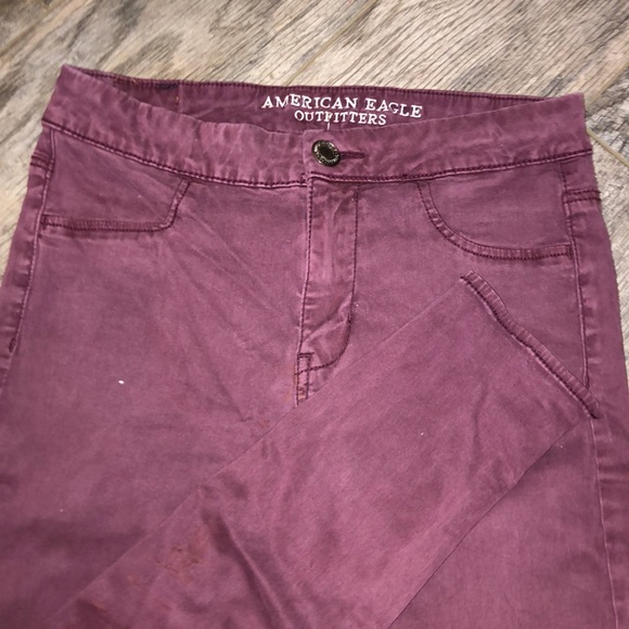 no belt loops - Picture 2 of 2